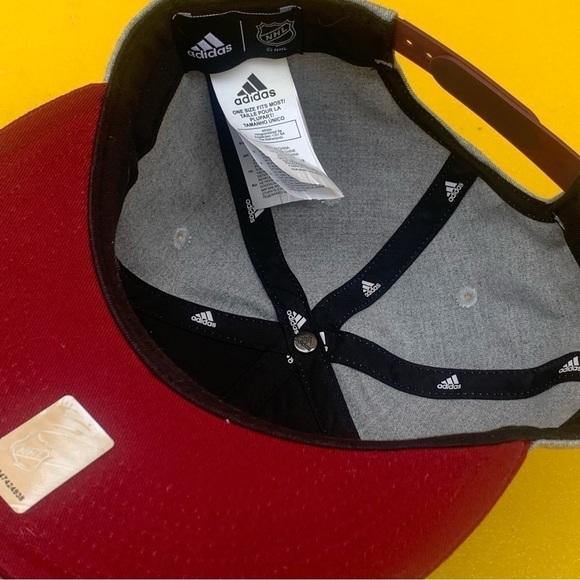 Colorado Avalanche NHL Three Stripes Hockey Hat Cap Flat Bill Snapback OSFM - Picture 6 of 7